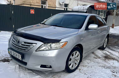 Седан Toyota Camry 2008 в Виннице