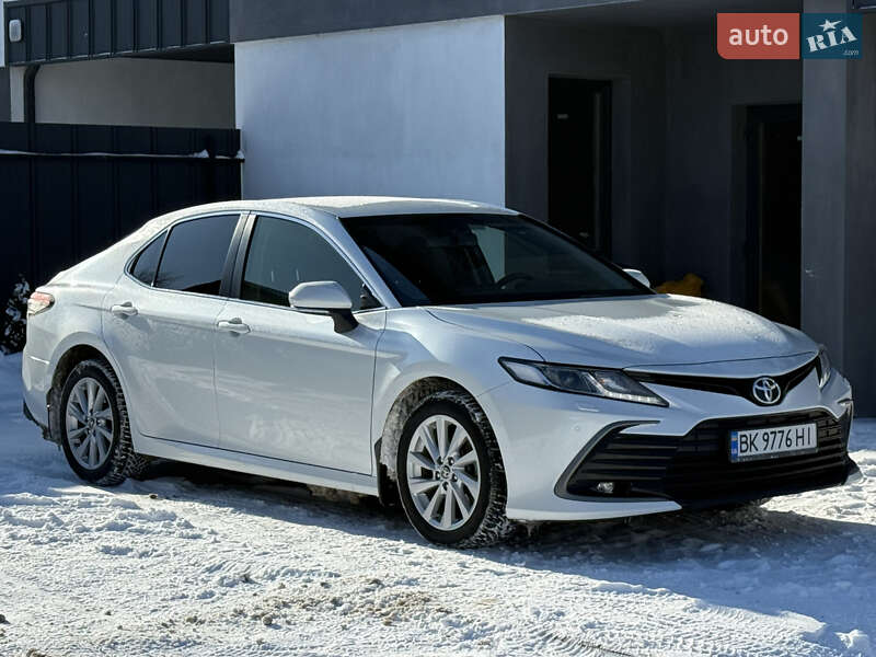 Седан Toyota Camry 2021 в Ровно фото 4 Седан Toyota Camry 2021 в Ровно