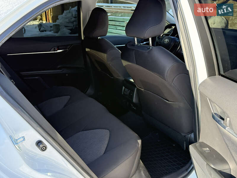 Седан Toyota Camry 2021 в Ровно фото 33 Седан Toyota Camry 2021 в Ровно