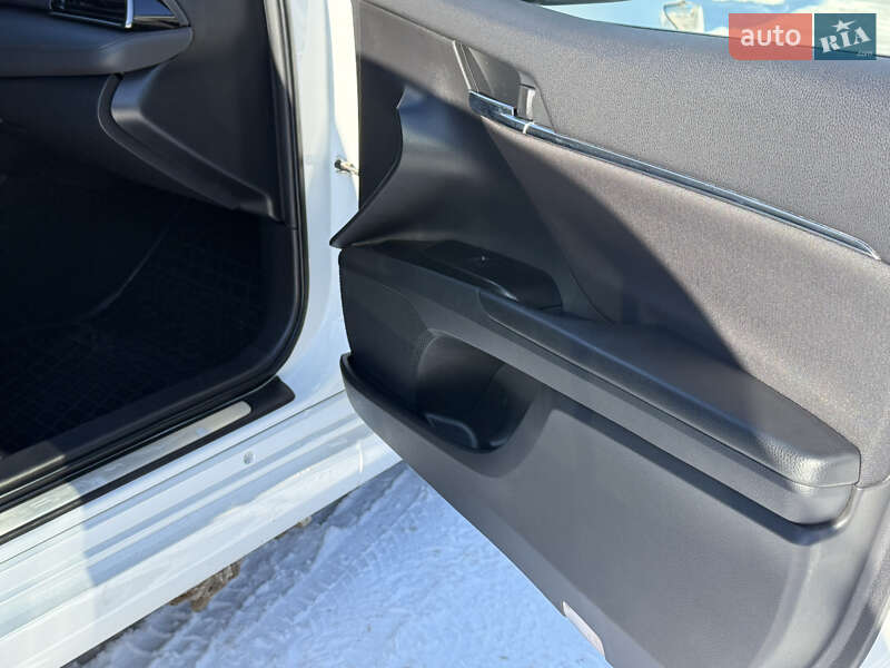 Седан Toyota Camry 2021 в Ровно фото 36 Седан Toyota Camry 2021 в Ровно