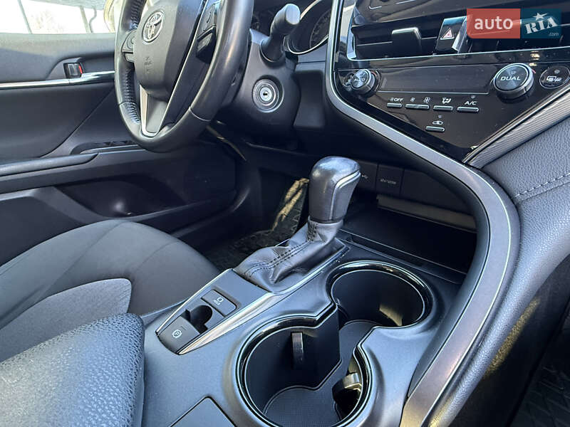 Седан Toyota Camry 2021 в Ровно фото 41 Седан Toyota Camry 2021 в Ровно