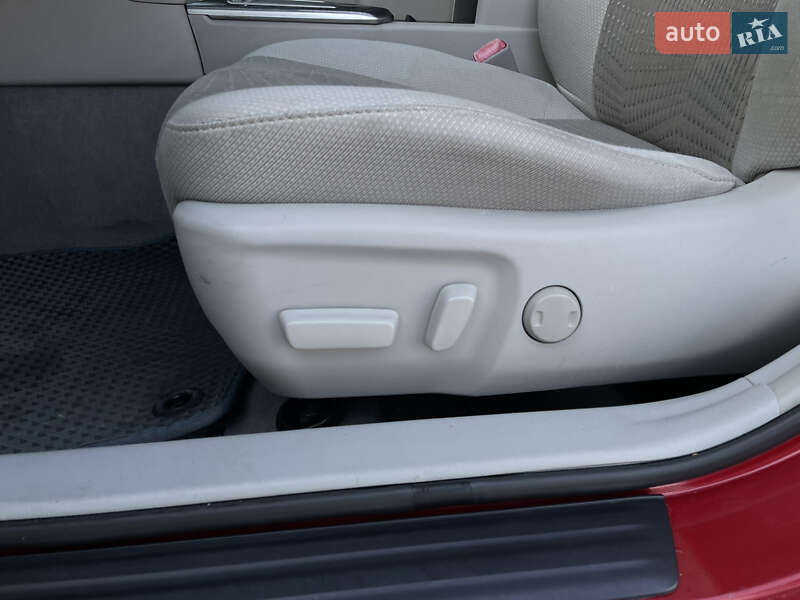 Седан Toyota Camry 2012 в Одесі