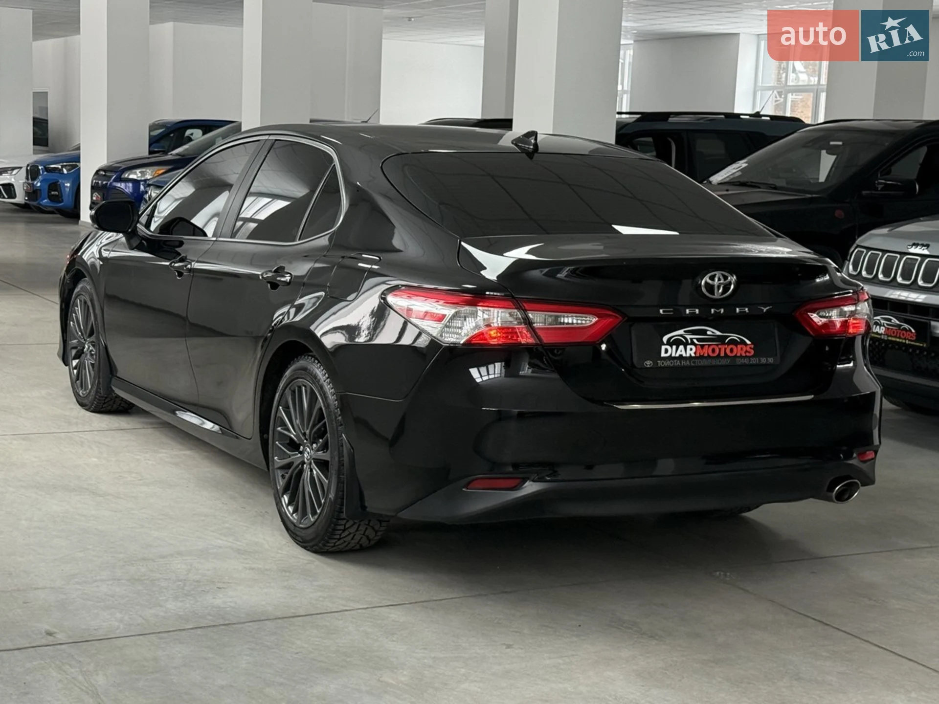 2019 Toyota Camry - мініатюра 4