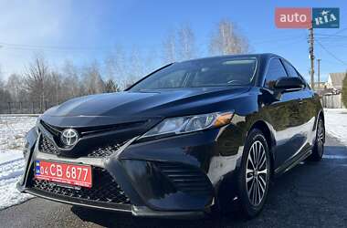 Седан Toyota Camry 2020 в Днепре