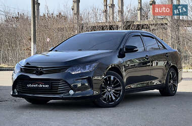 Седан Toyota Camry 2014 в Миколаєві