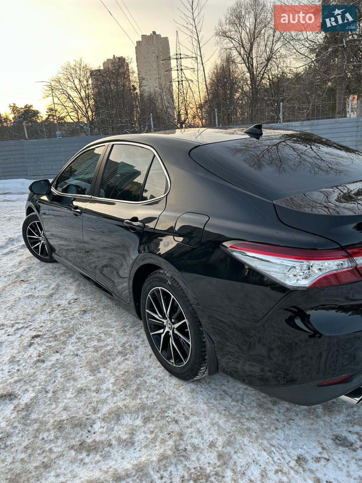 2021 Toyota Camry - мініатюра 8
