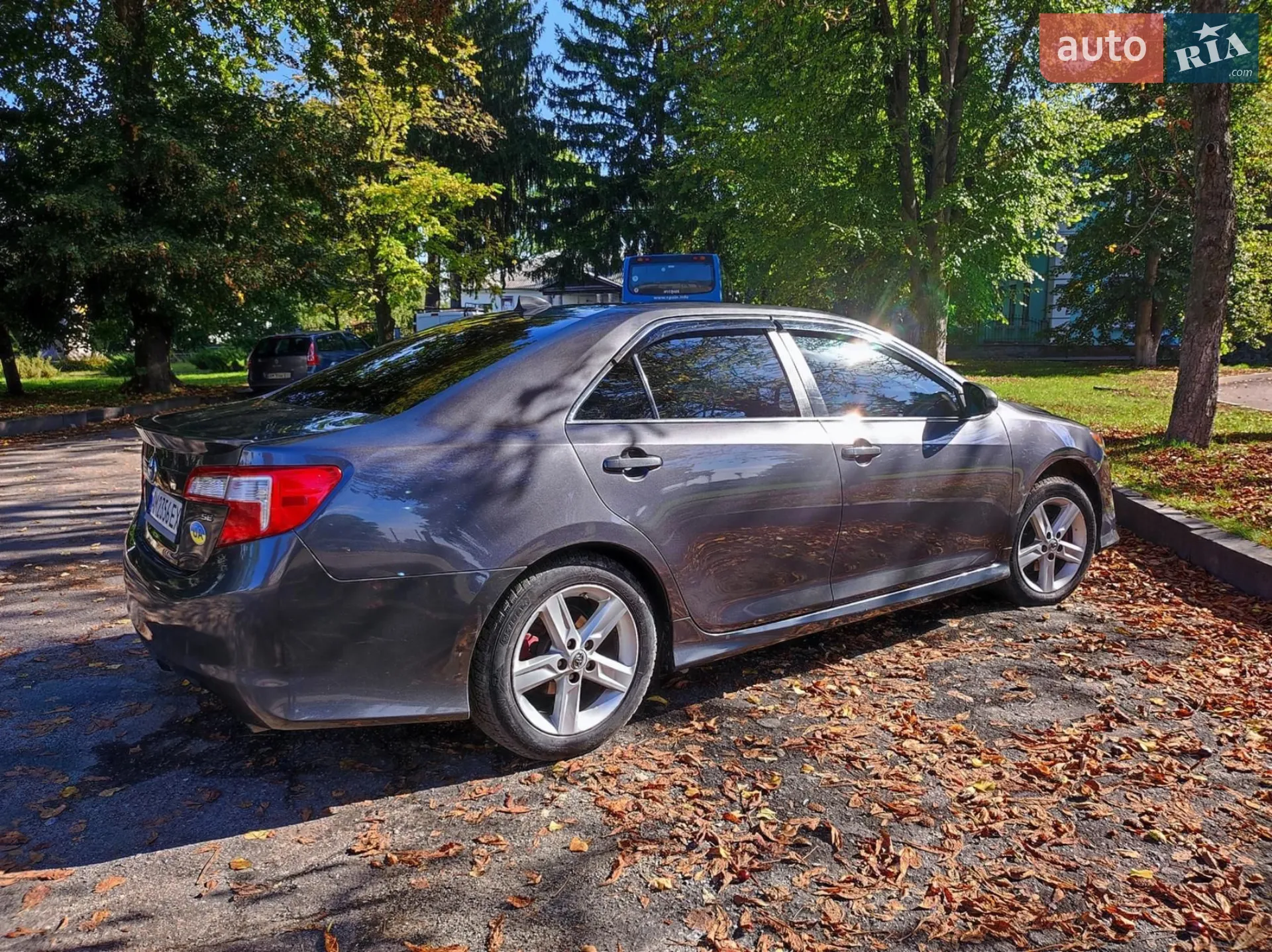 2013 Toyota Camry - фото 1