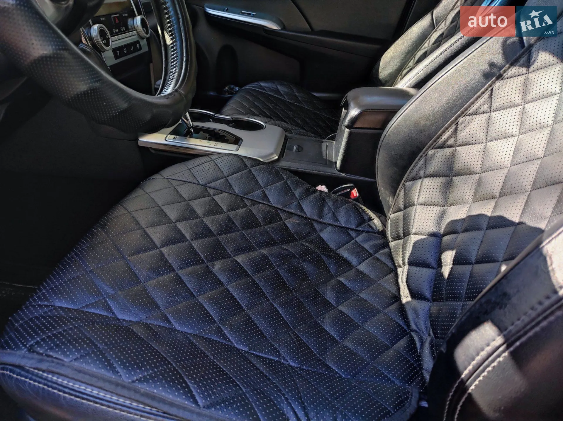 2013 Toyota Camry - мініатюра 6