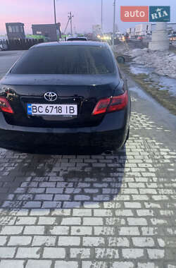 Седан Toyota Camry 2008 в Львове