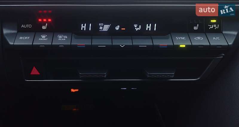 Седан Toyota Camry 2024 в Виннице фото 51 Седан Toyota Camry 2024 в Виннице