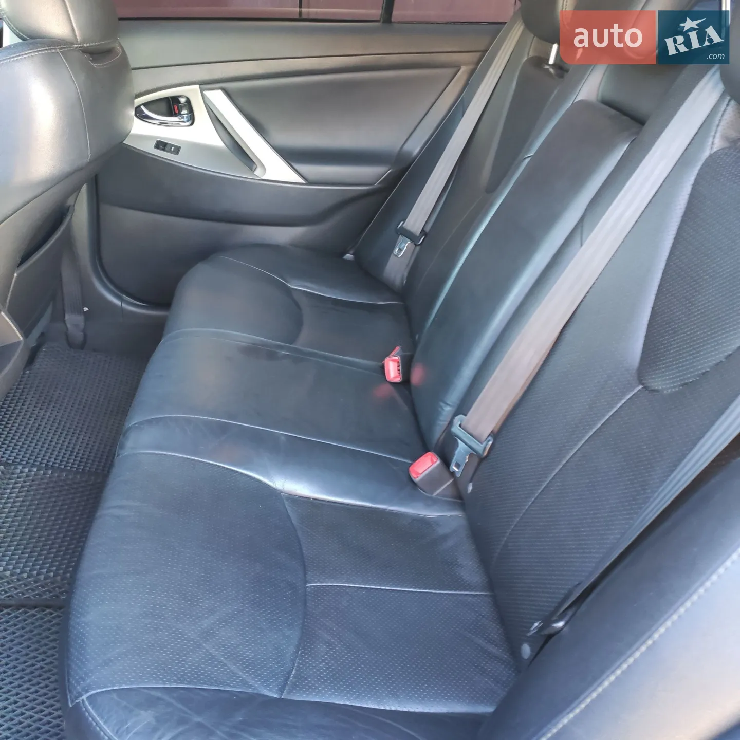 2010 Toyota Camry - мініатюра 28