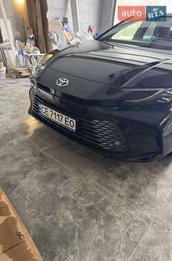 Седан Toyota Camry 2024 в Черновцах