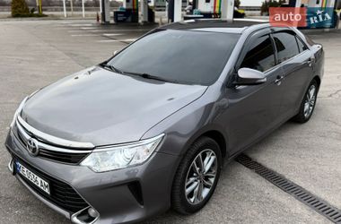Седан Toyota Camry 2016 в Днепре