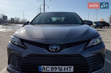 Седан Toyota Camry 2021 в Киеве
