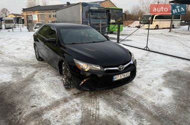 Седан Toyota Camry 2015 в Ивано-Франковске