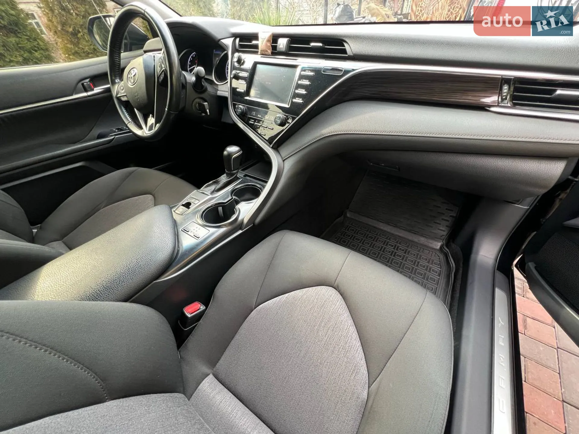 2018 Toyota Camry - мініатюра 35
