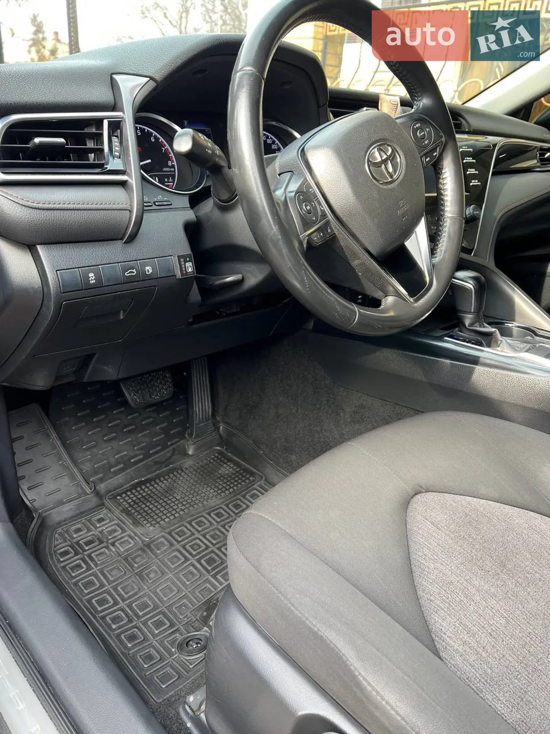 2018 Toyota Camry - мініатюра 31