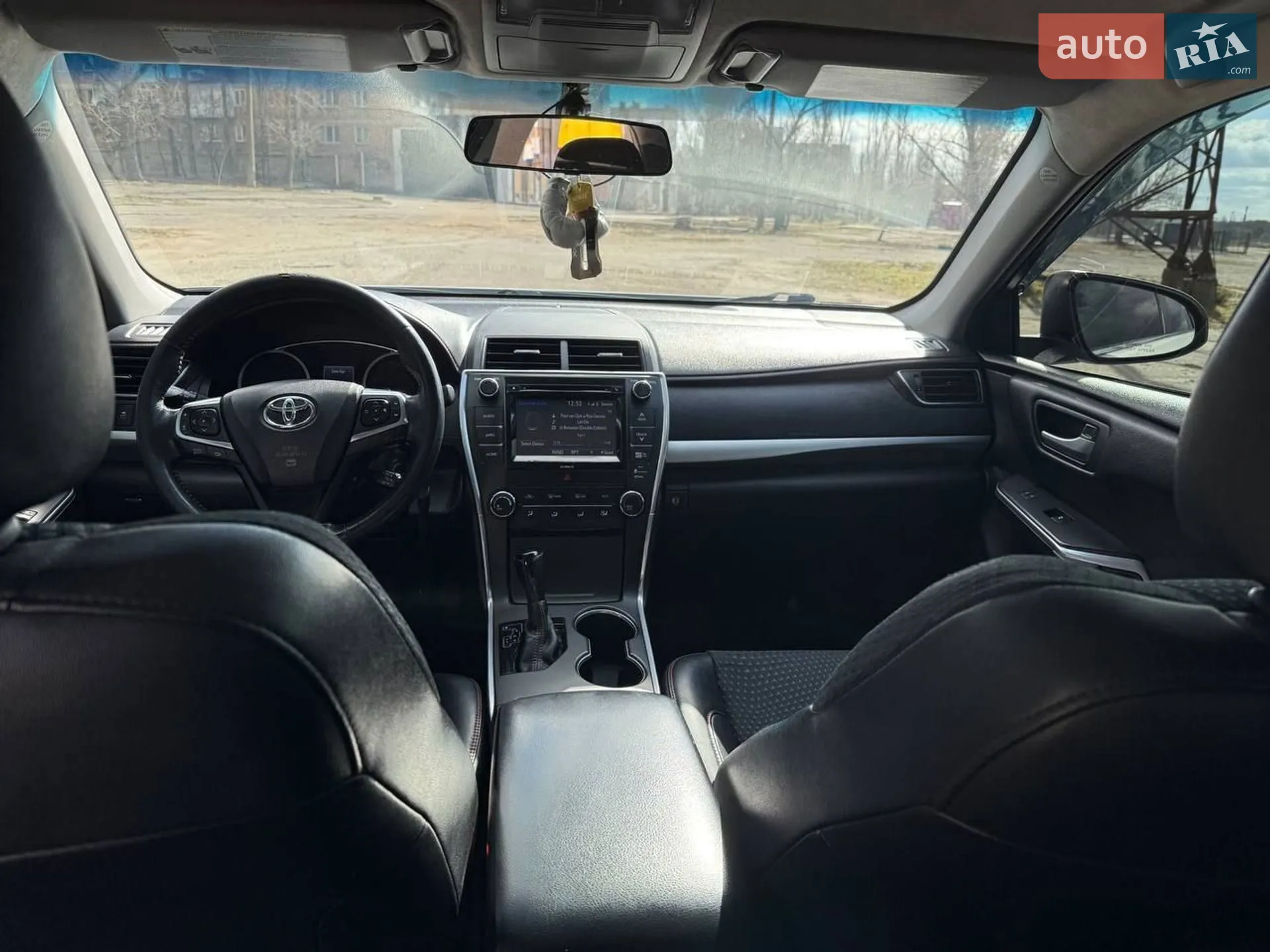 2015 Toyota Camry - мініатюра 5
