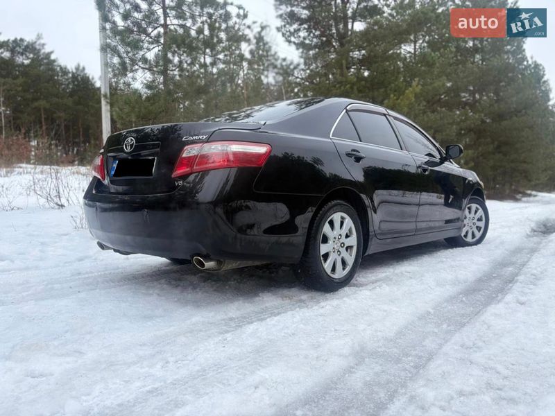 Седан Toyota Camry 2007 в Киеве