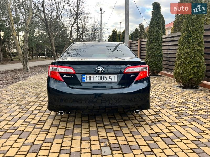 Седан Toyota Camry 2012 в Одессе