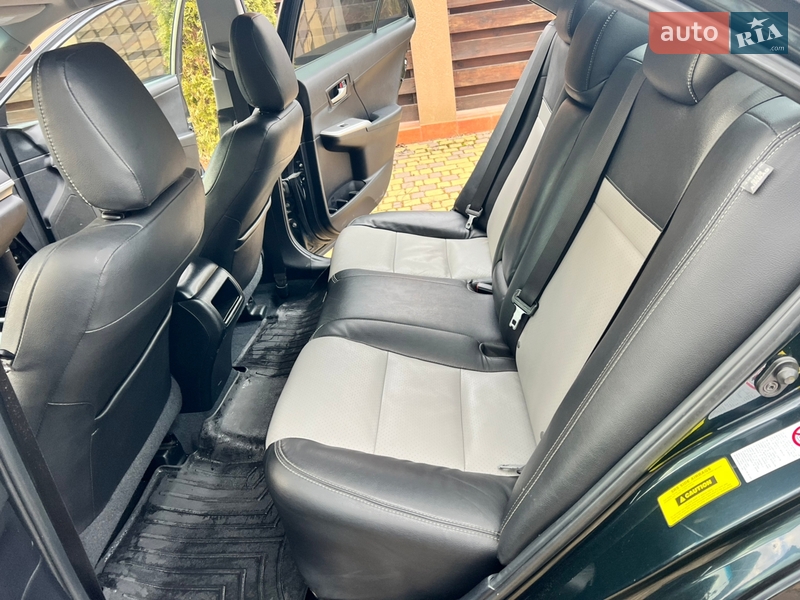 Седан Toyota Camry 2012 в Одессе