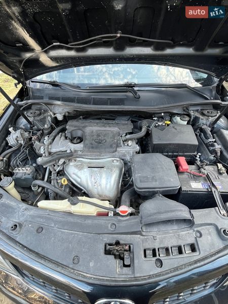 Седан Toyota Camry 2013 в Городке