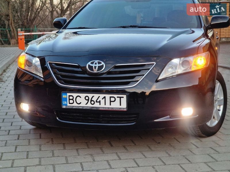 Седан Toyota Camry 2006 в Стрые