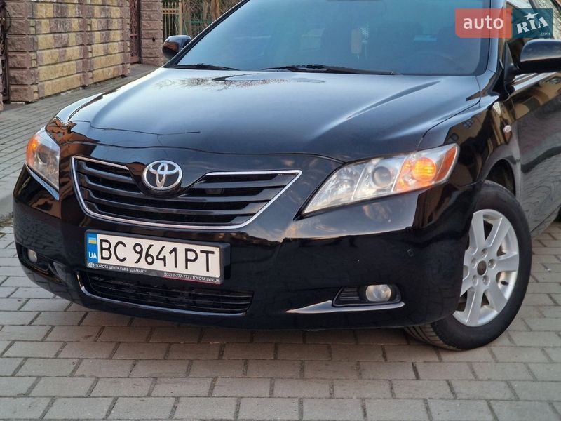 Седан Toyota Camry 2006 в Стрые