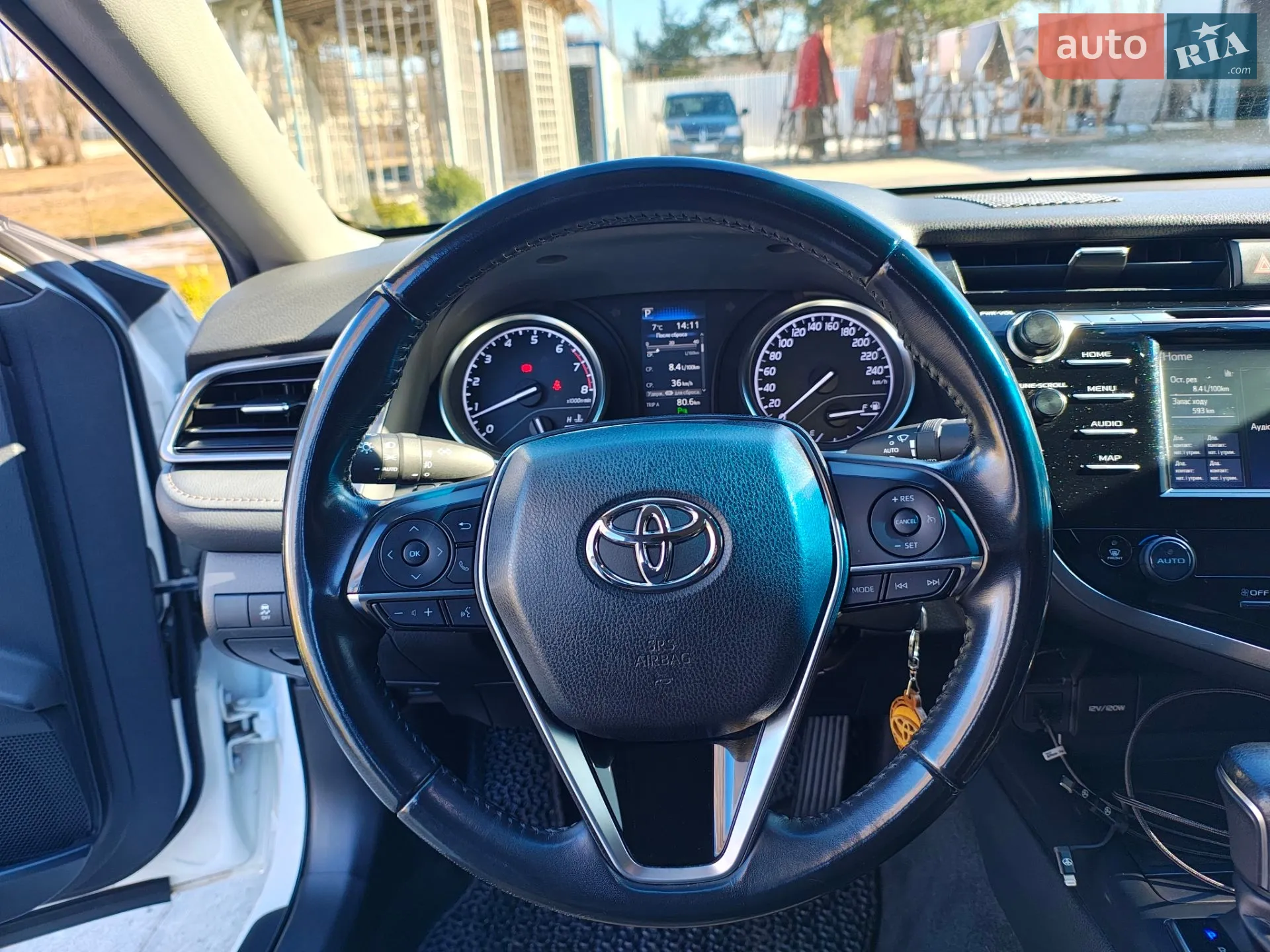 2020 Toyota Camry - мініатюра 10