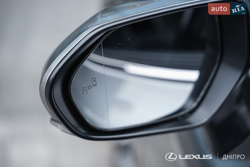 Седан Toyota Camry 2024 в Днепре