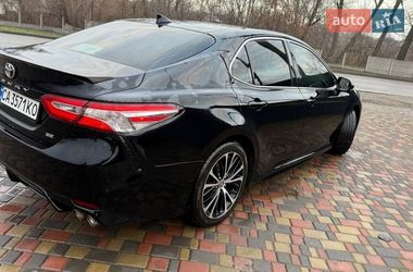 Седан Toyota Camry 2020 в Звенигородке
