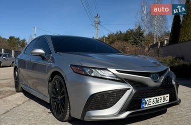 Седан Toyota Camry 2021 в Кам'янському