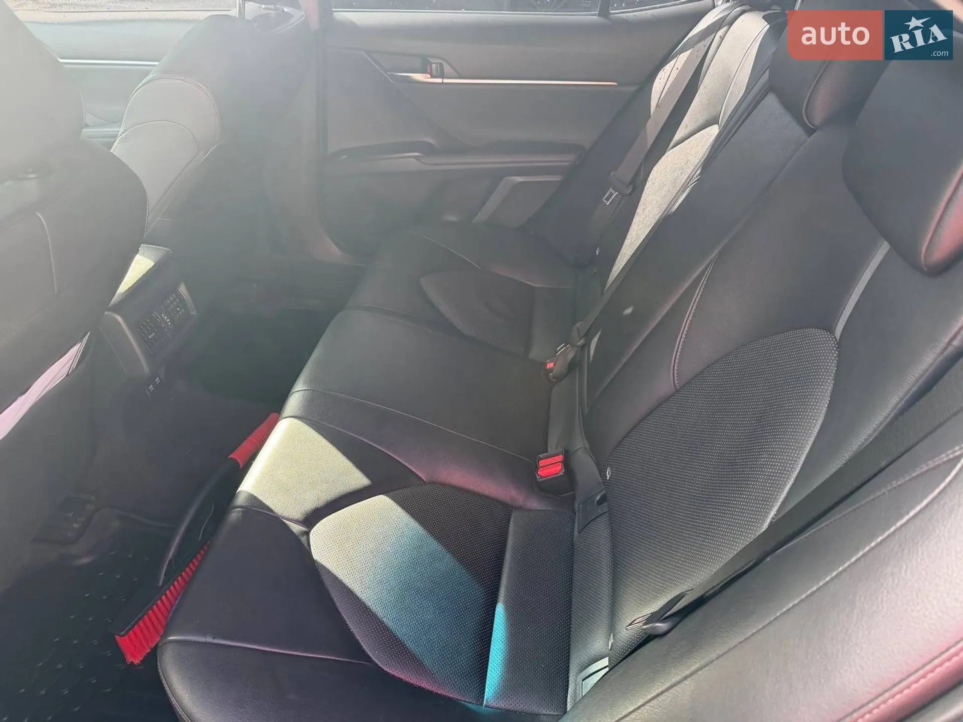2022 Toyota Camry - мініатюра 12