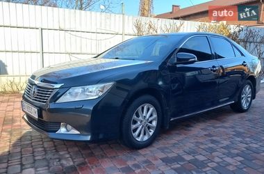 Седан Toyota Camry 2011 в Миргороде
