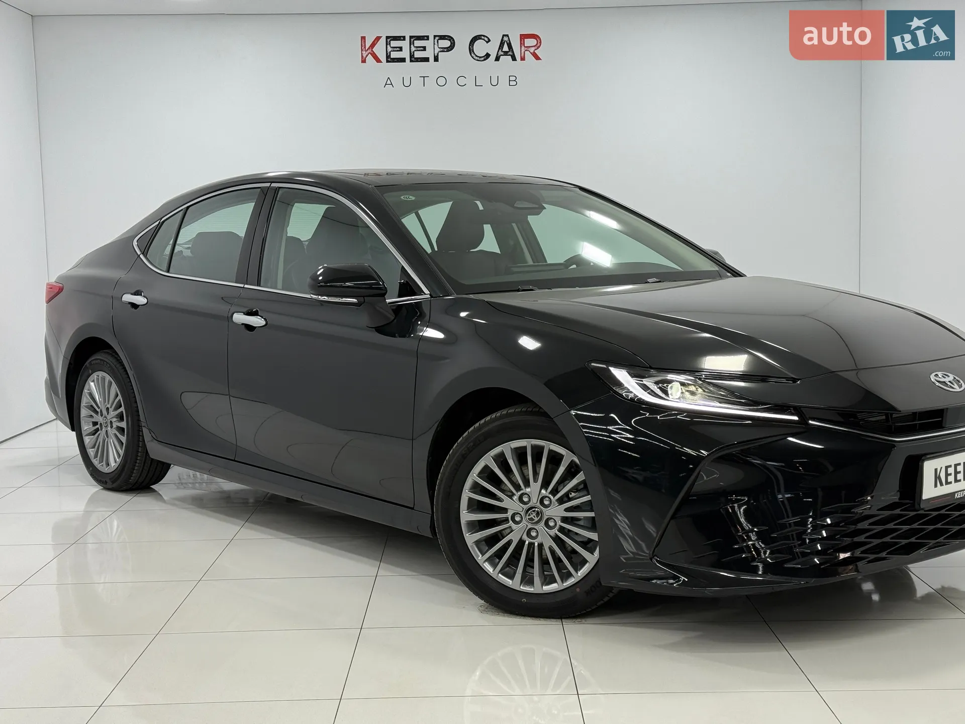 2025 Toyota Camry - мініатюра 2