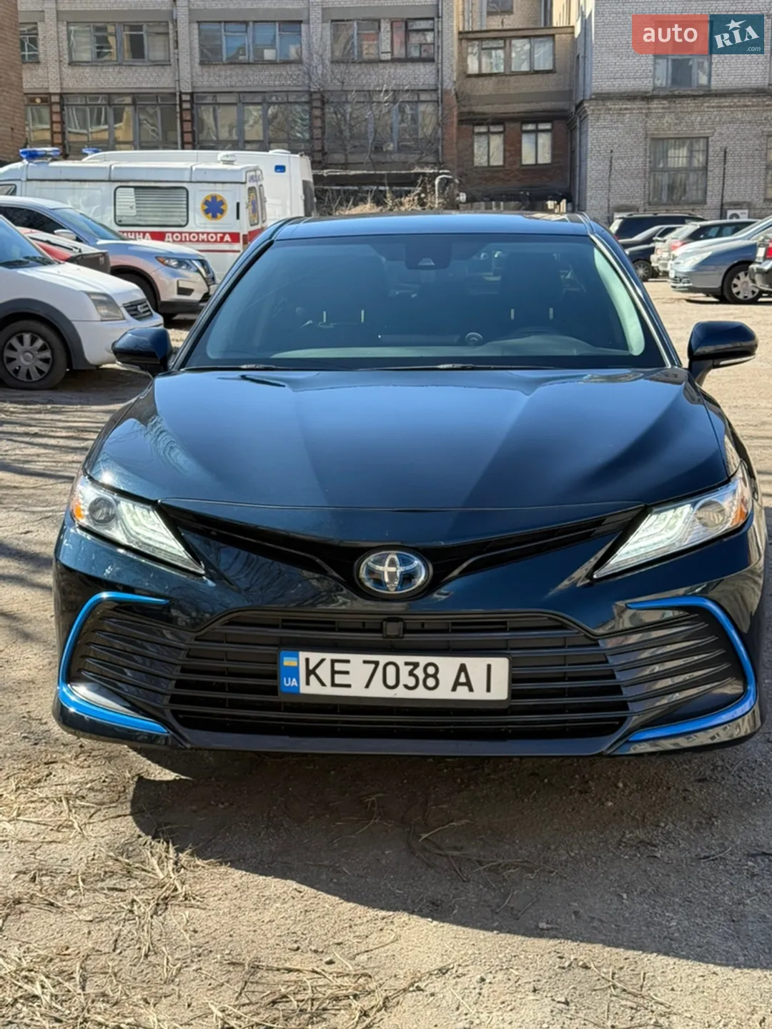 2021 Toyota Camry - мініатюра 3