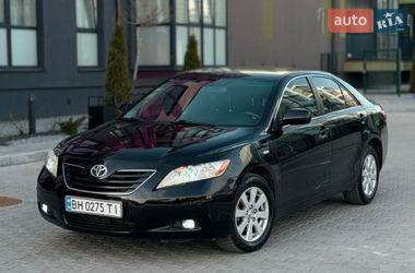 Седан Toyota Camry 2008 в Рівному