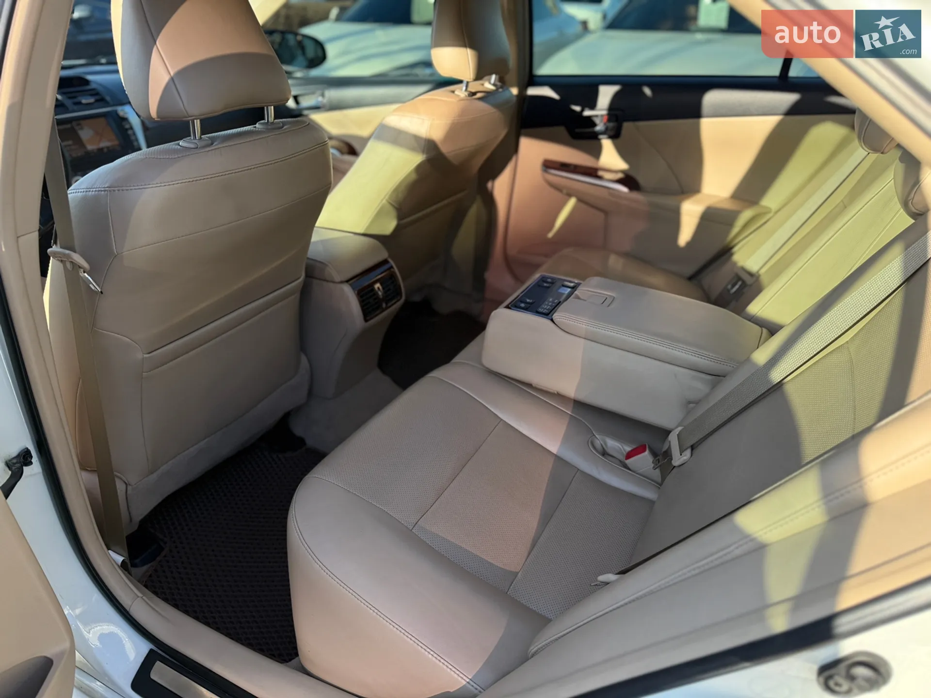 2014 Toyota Camry - мініатюра 12