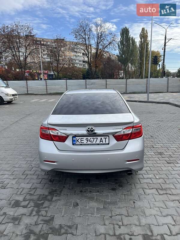 Toyota Camry 2014