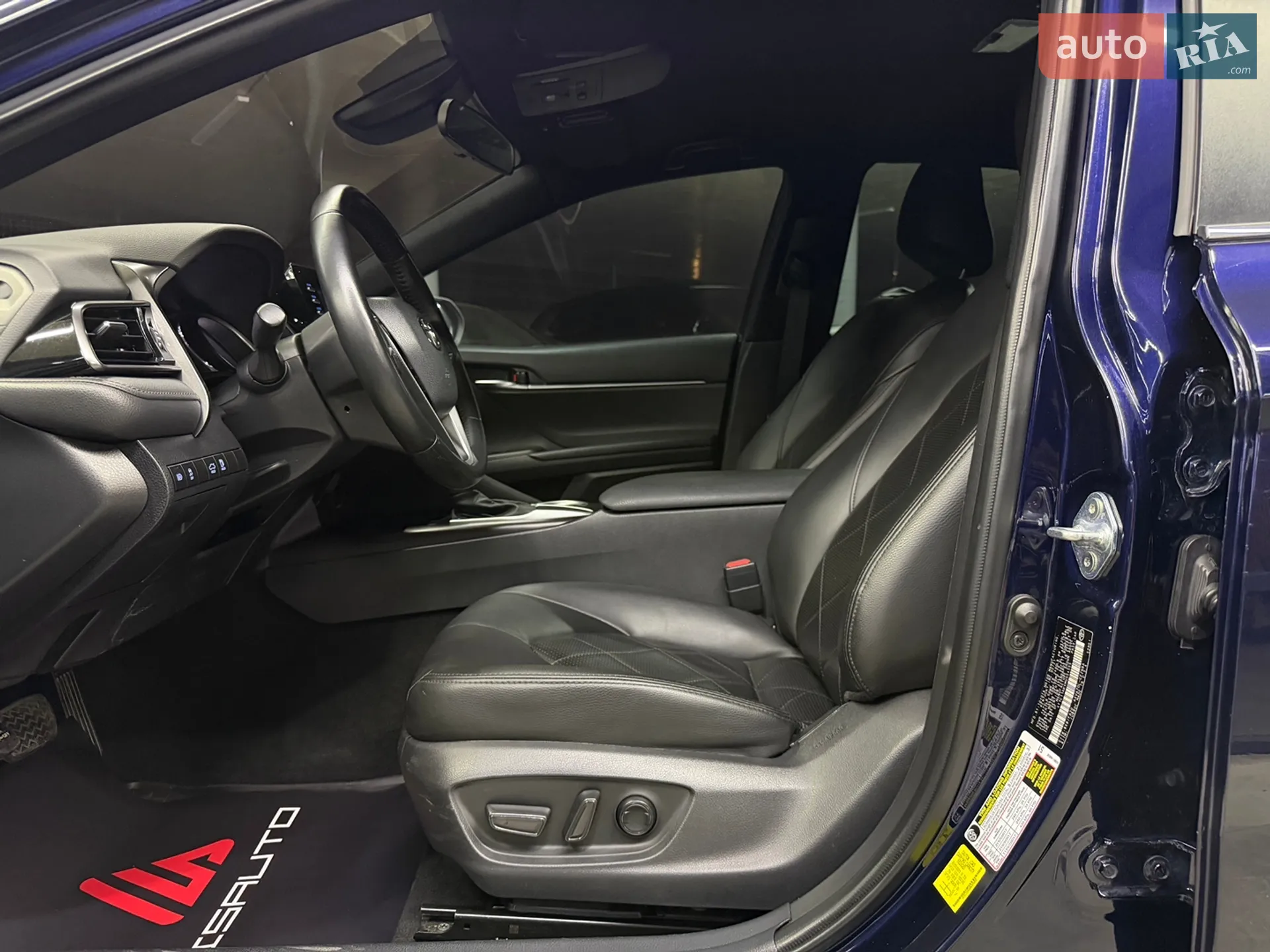 2021 Toyota Camry - мініатюра 21