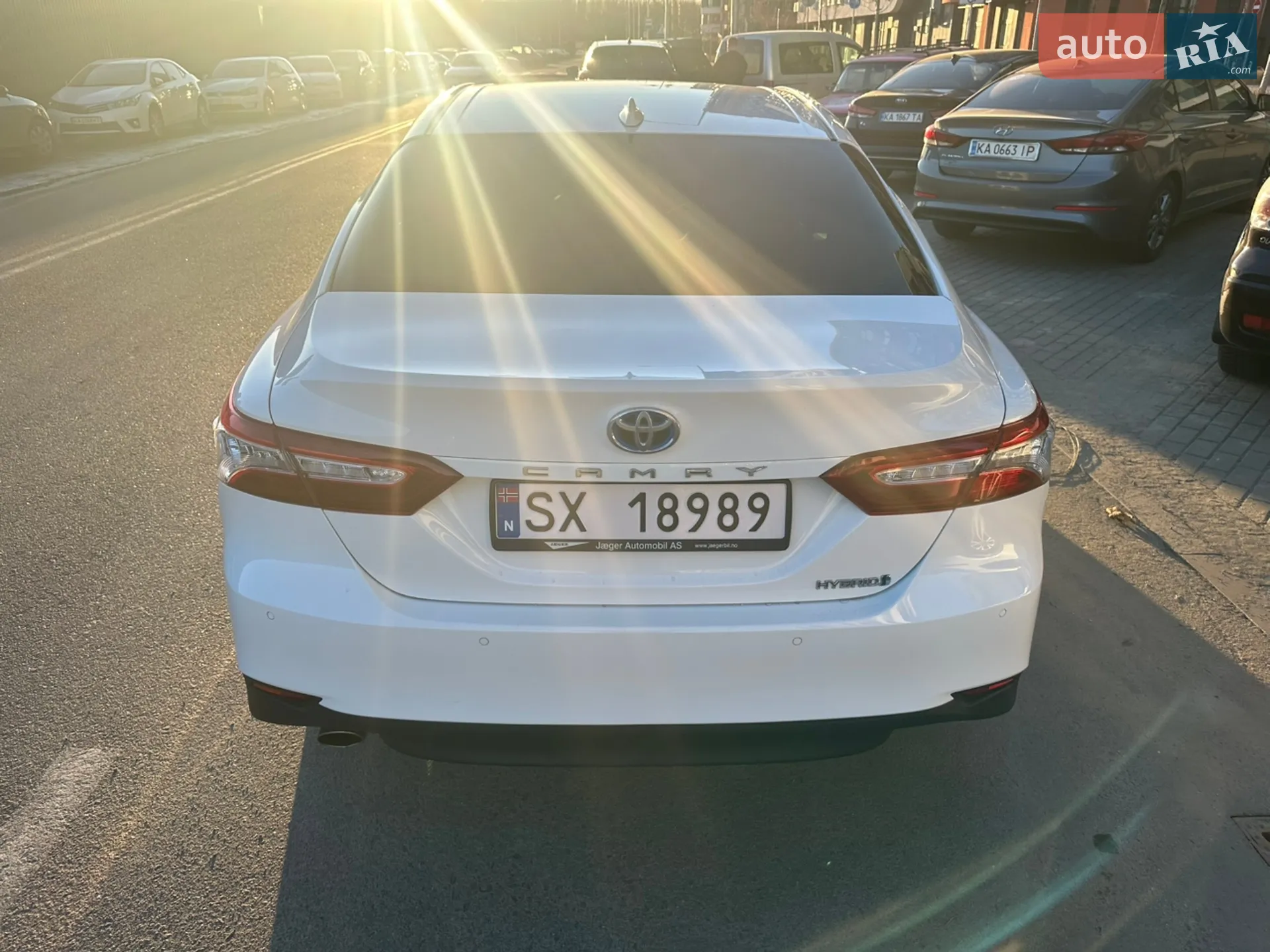 2020 Toyota Camry - мініатюра 8