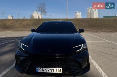 Седан Toyota Camry 2024 в Киеве
