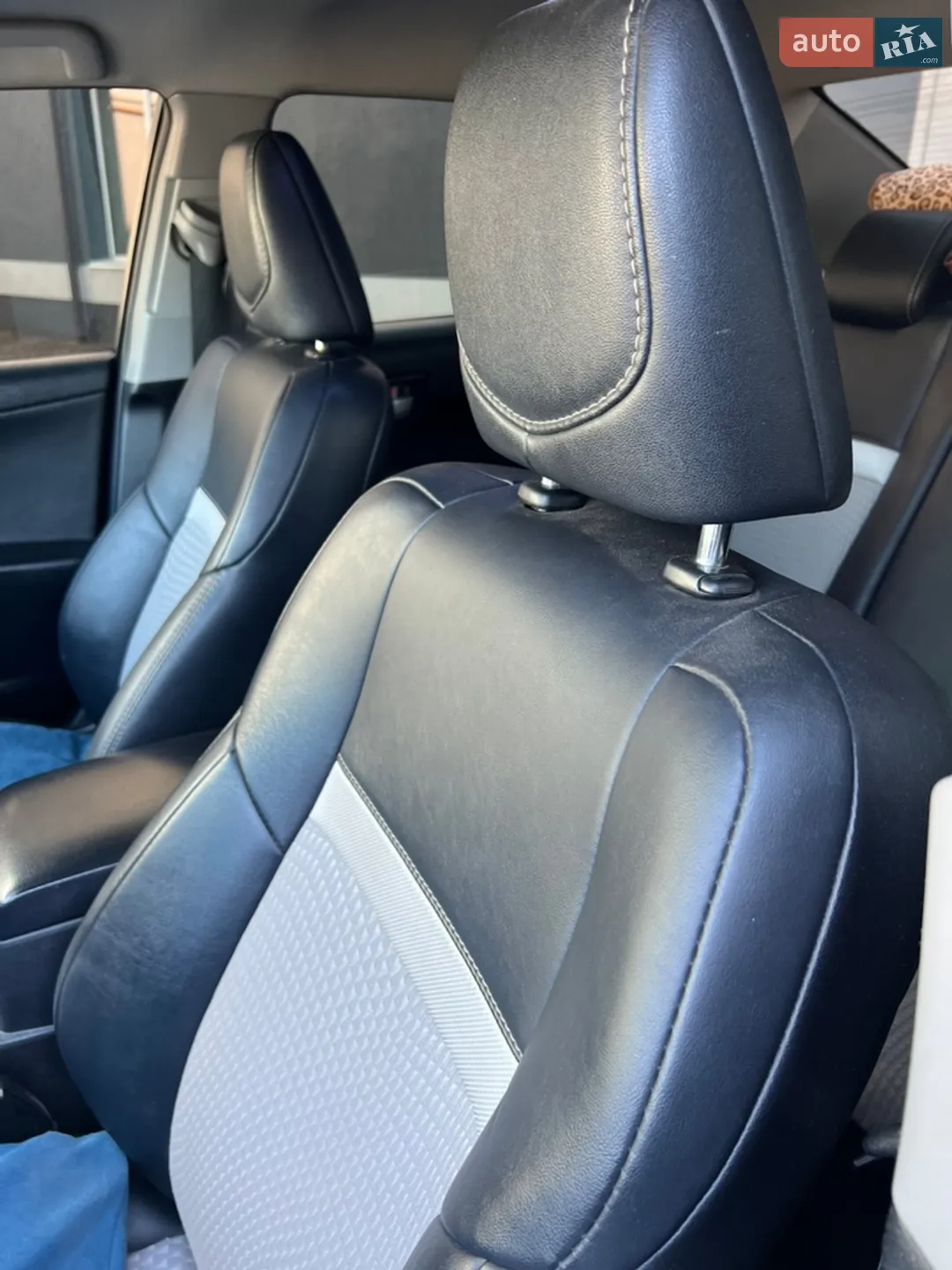 2014 Toyota Camry - мініатюра 12