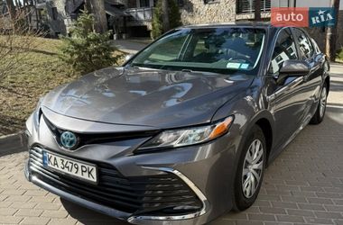 Седан Toyota Camry 2017 в Києві