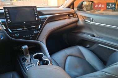 Седан Toyota Camry 2021 в Харькове