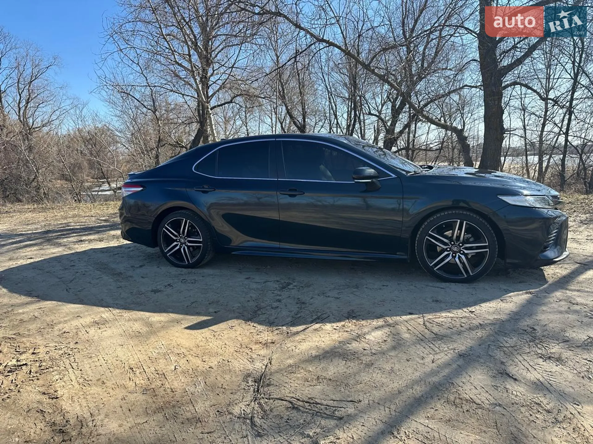 2018 Toyota Camry - мініатюра 12