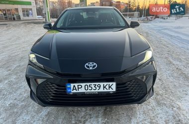 Седан Toyota Camry 2024 в Запорожье