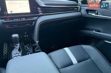 Седан Toyota Camry 2024 в Харкові