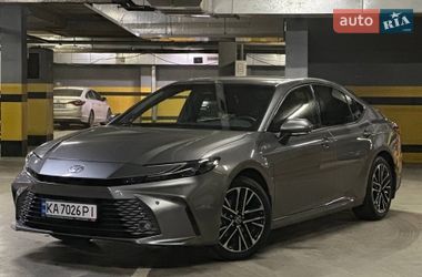 Седан Toyota Camry 2024 в Днепре