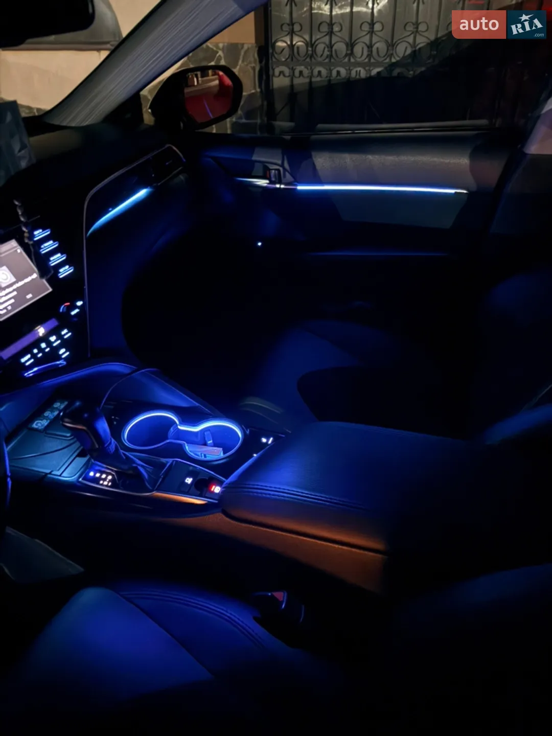 2018 Toyota Camry - мініатюра 4